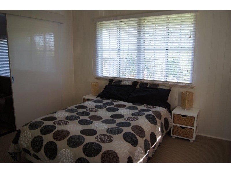 36 Holland Street, West Mackay QLD 4740