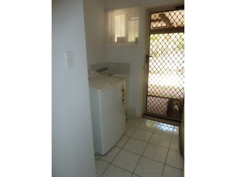 UNIT 9 – 66 Banksia, Andergrove QLD 4740