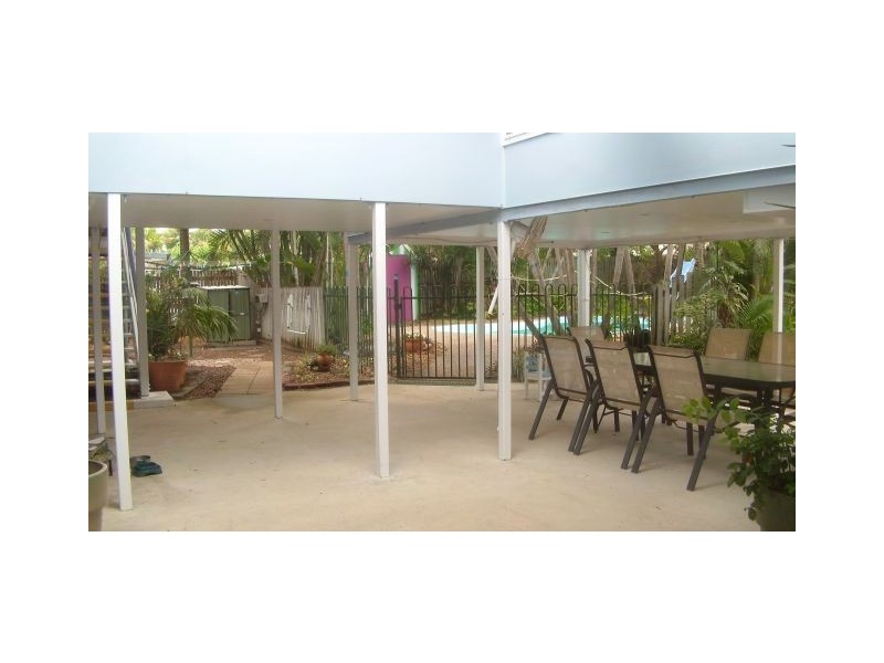 9 Dalrymple Street, East Mackay QLD 4740