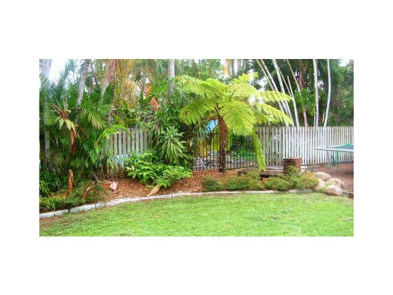 9 Dalrymple Street, East Mackay QLD 4740