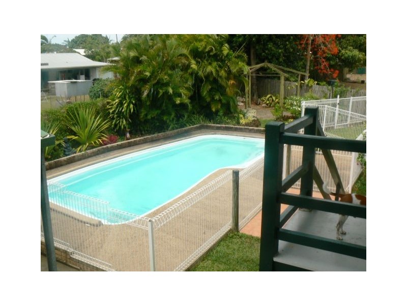 5 Calliandra Court, Andergrove QLD 4740