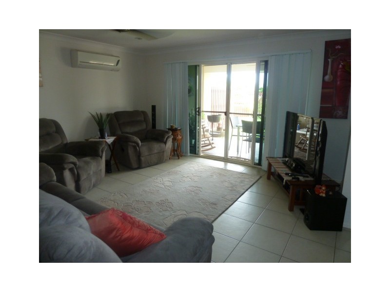 UNIT 2/7 WHITEHAVEN, Eimeo QLD 4740