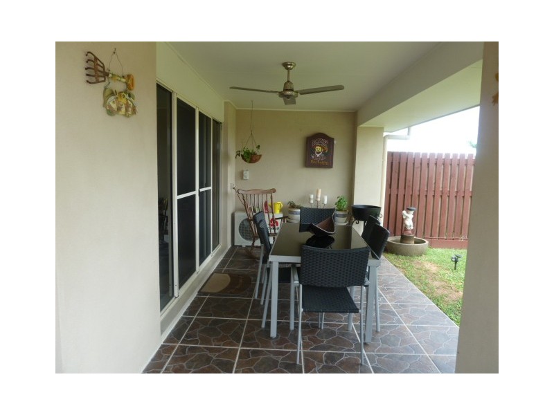 UNIT 2/7 WHITEHAVEN, Eimeo QLD 4740