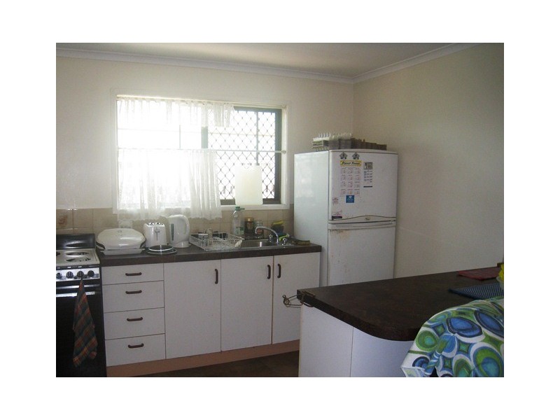 8/301 Bridge Road, West Mackay QLD 4740