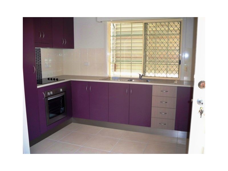 Unit  2/29-31 Byron, Mackay QLD 4740