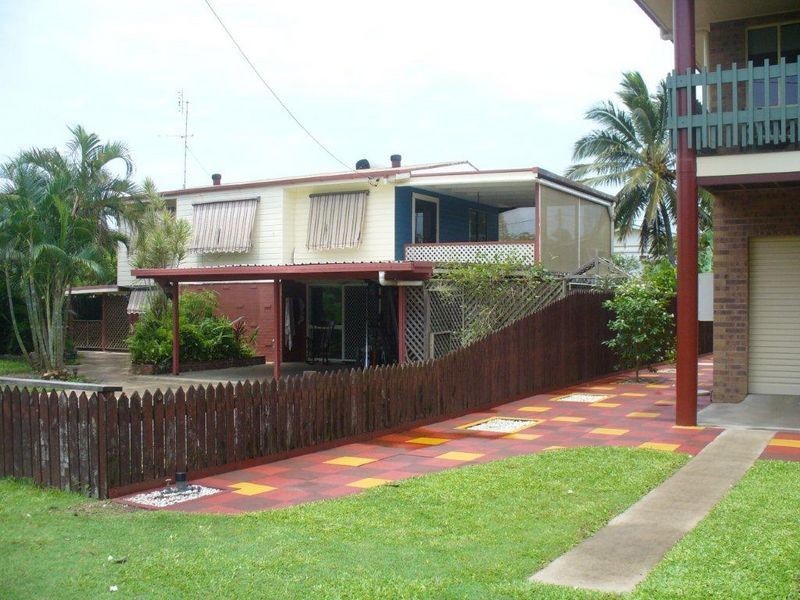 75 Zelma Street, Grasstree Beach QLD 4740