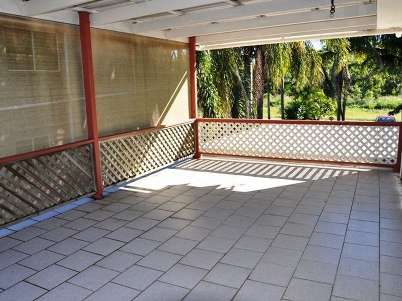 75 Zelma Street, Grasstree Beach QLD 4740