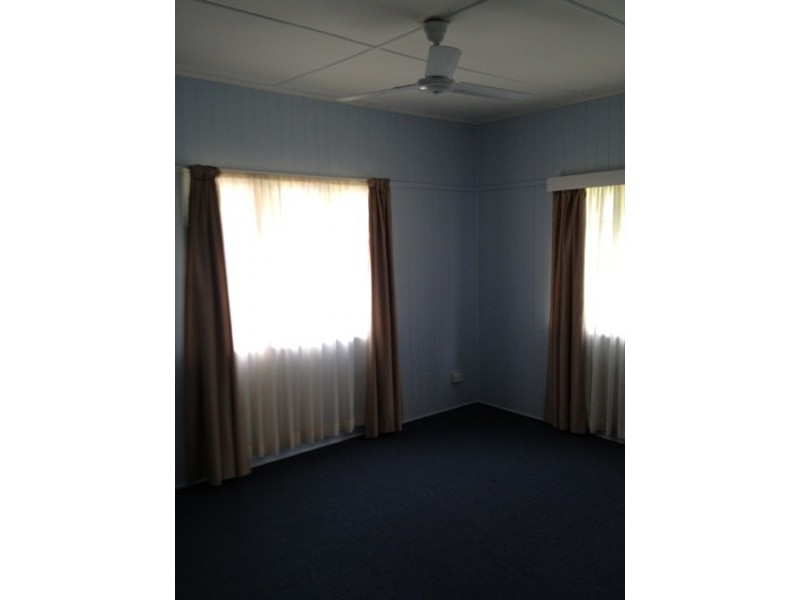 7 Dunn Street, West Mackay QLD 4740