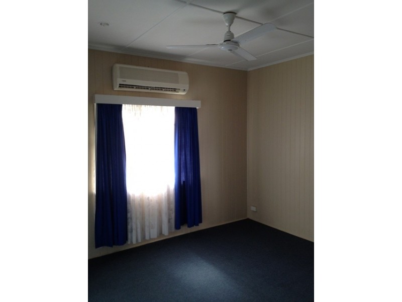 7 Dunn Street, West Mackay QLD 4740