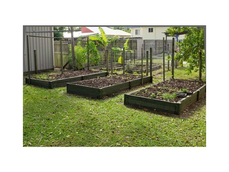 24 Forgan Street, North Mackay QLD 4740