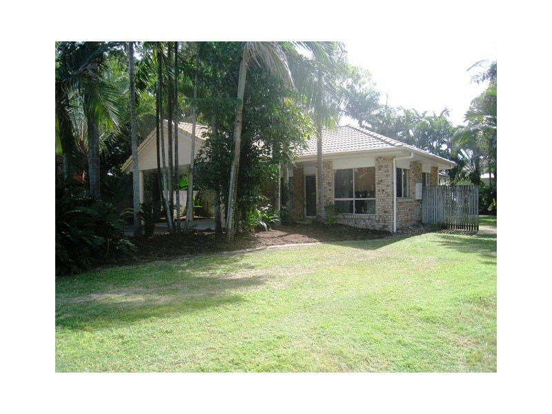 24 DAPPLEWOOD CLOSE, Andergrove QLD 4740
