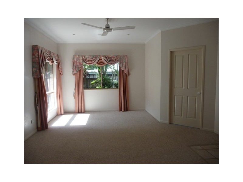 24 DAPPLEWOOD CLOSE, Andergrove QLD 4740