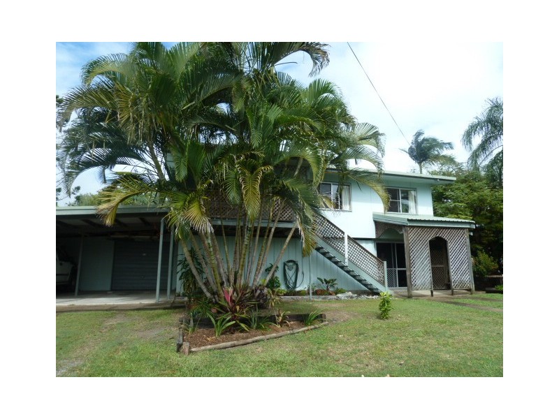 4 Damien Street, Rural View QLD 4740
