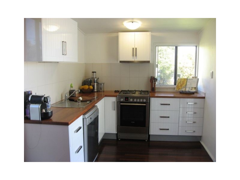 6 Vine Street, North Mackay QLD 4740