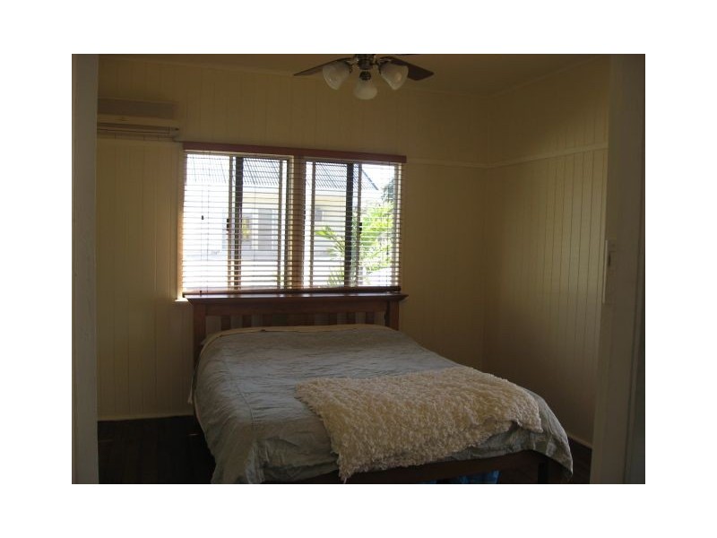 6 Vine Street, North Mackay QLD 4740