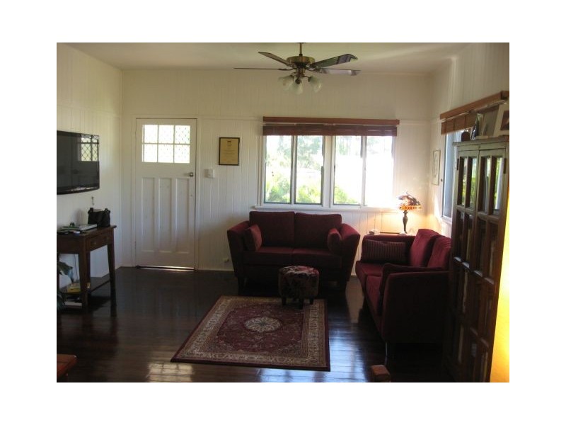 6 Vine Street, North Mackay QLD 4740