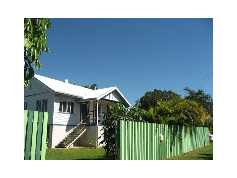 6 Vine Street, North Mackay QLD 4740