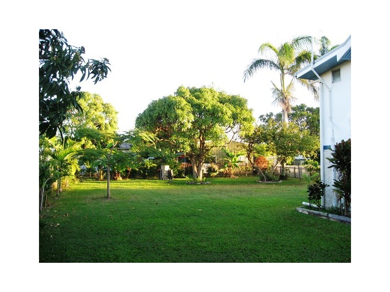 6 Vine Street, North Mackay QLD 4740