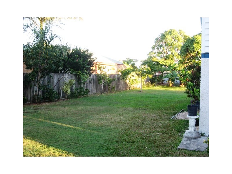 6 Vine Street, North Mackay QLD 4740