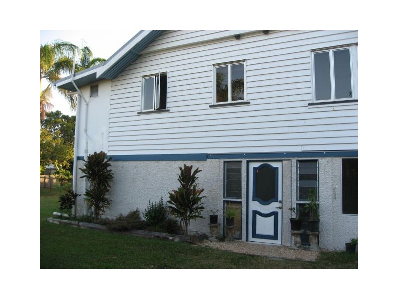 6 Vine Street, North Mackay QLD 4740