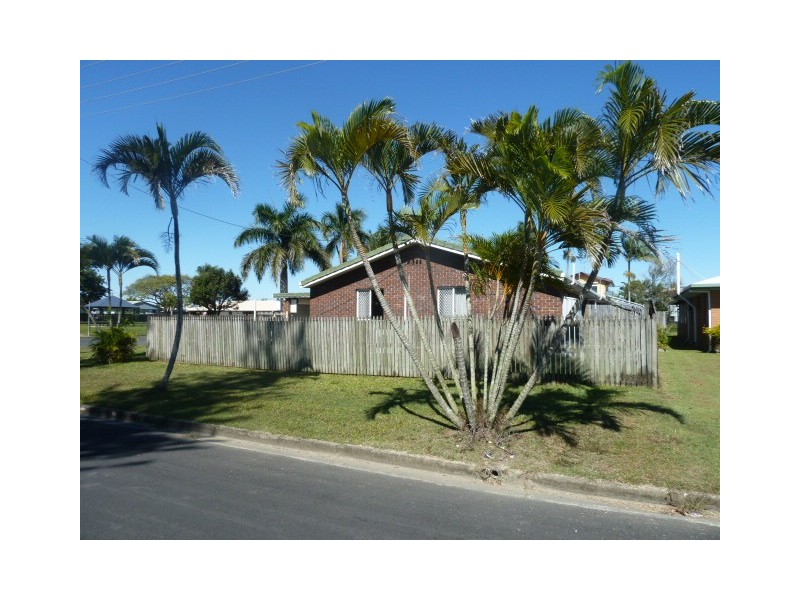 1 Denton, South Mackay QLD 4740