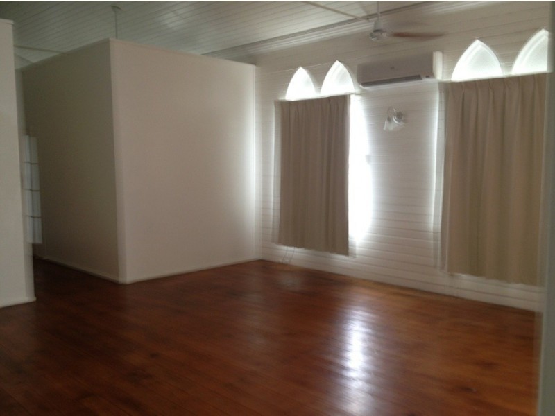 141 HAY POINT ROAD, Alligator Creek QLD 4740