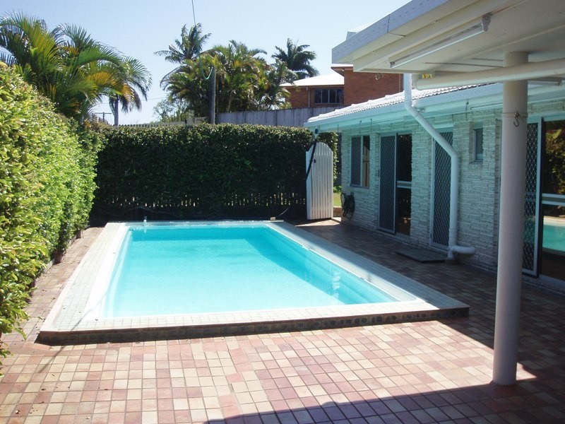 3 Willetts Road, Mount Pleasant QLD 4740