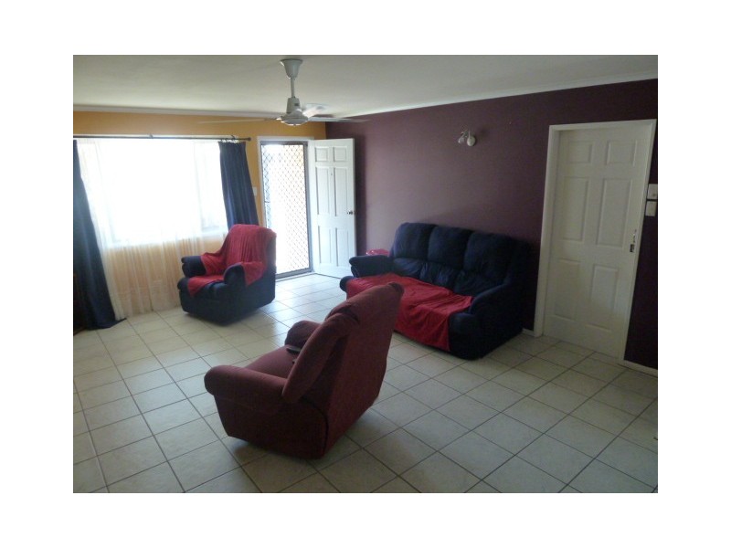 Unit 3-379 Shakespeare Street, West Mackay QLD 4740