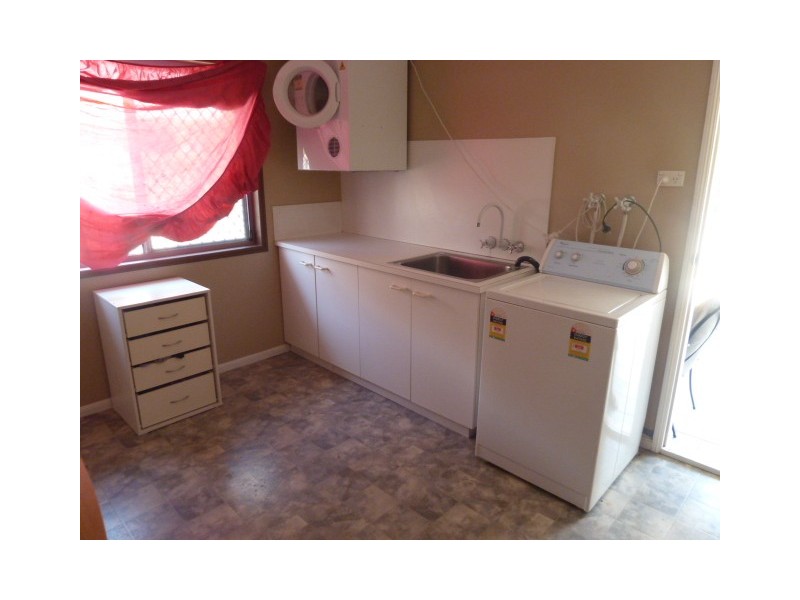 Unit 3-379 Shakespeare Street, West Mackay QLD 4740