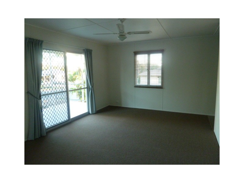 12 Simpson Street, West Mackay QLD 4740