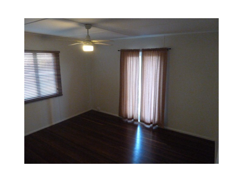 12 Simpson Street, West Mackay QLD 4740