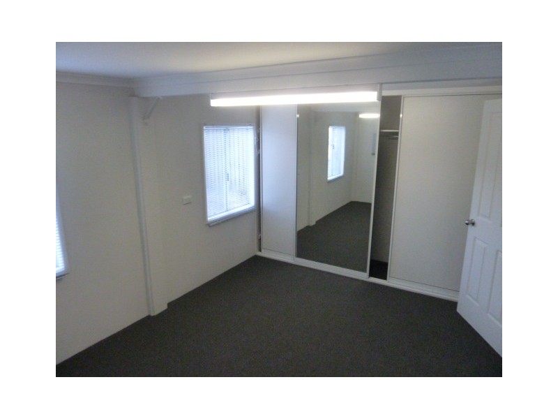 12 Simpson Street, West Mackay QLD 4740