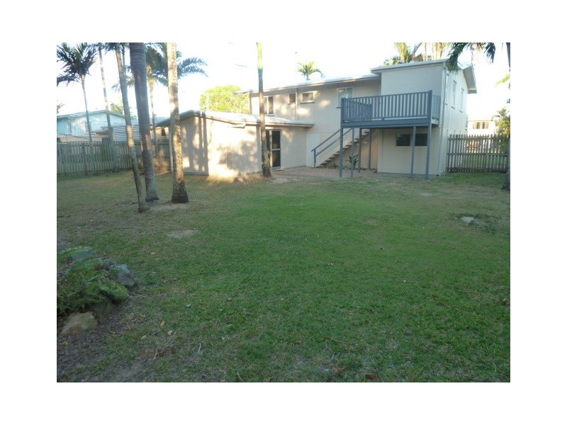 12 Simpson Street, West Mackay QLD 4740