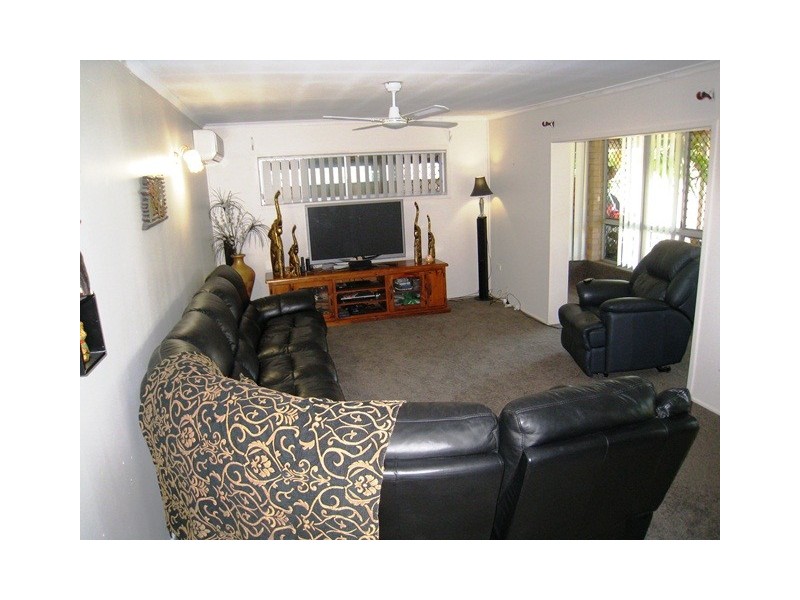 27 Streeter Avenue, West Mackay QLD 4740