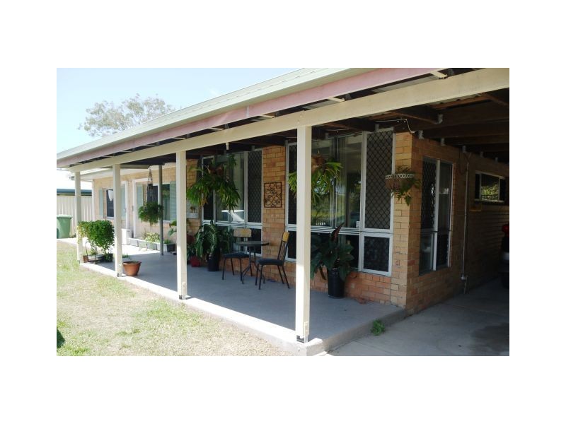27 Streeter Avenue, West Mackay QLD 4740