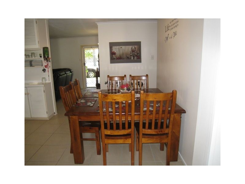 27 Streeter Avenue, West Mackay QLD 4740
