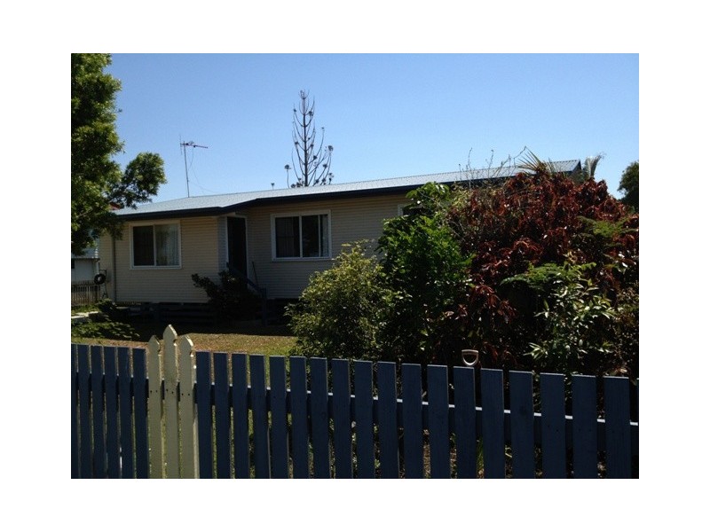 252 Milton Street, South Mackay QLD 4740