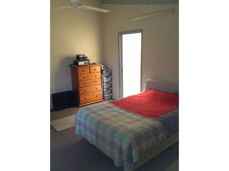 252 Milton Street, South Mackay QLD 4740