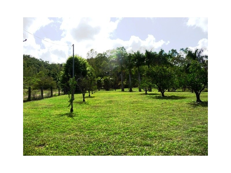 482 Marian-Hampden Rd, Hampden QLD 4741