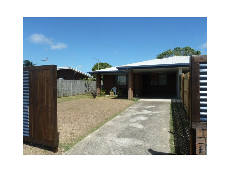 15 NAPIER, South Mackay QLD 4740