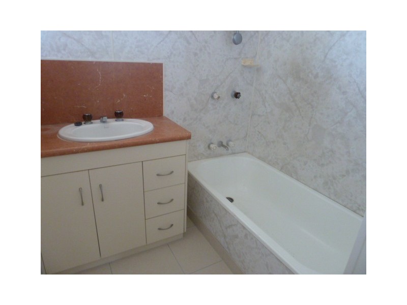 15 NAPIER, South Mackay QLD 4740