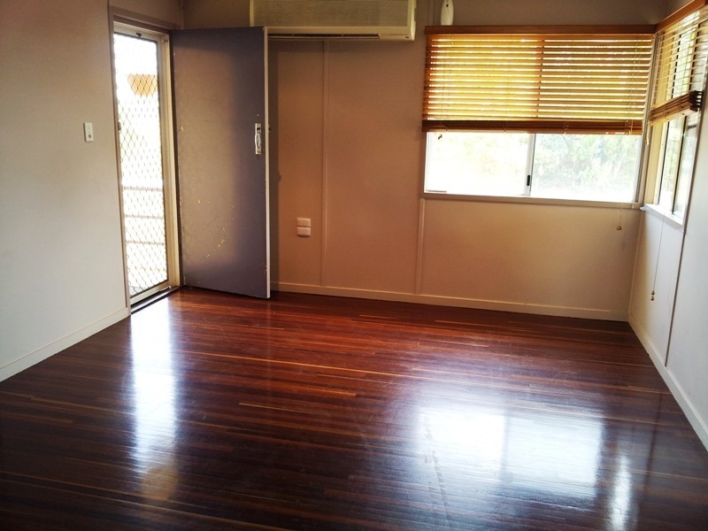 11 Macrossan Street, East Mackay QLD 4740