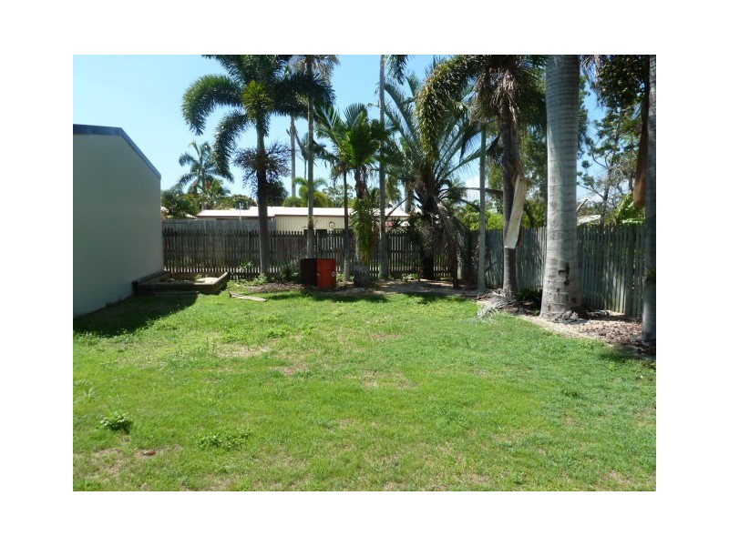 11 Macrossan Street, East Mackay QLD 4740
