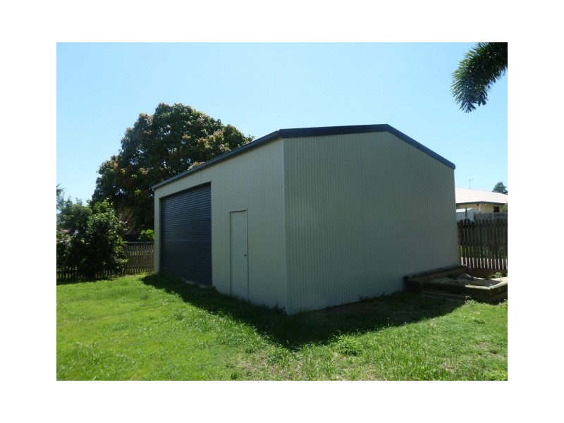 11 Macrossan Street, East Mackay QLD 4740