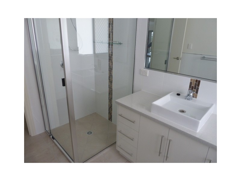 20 Bachelor crt, Marian QLD 4753