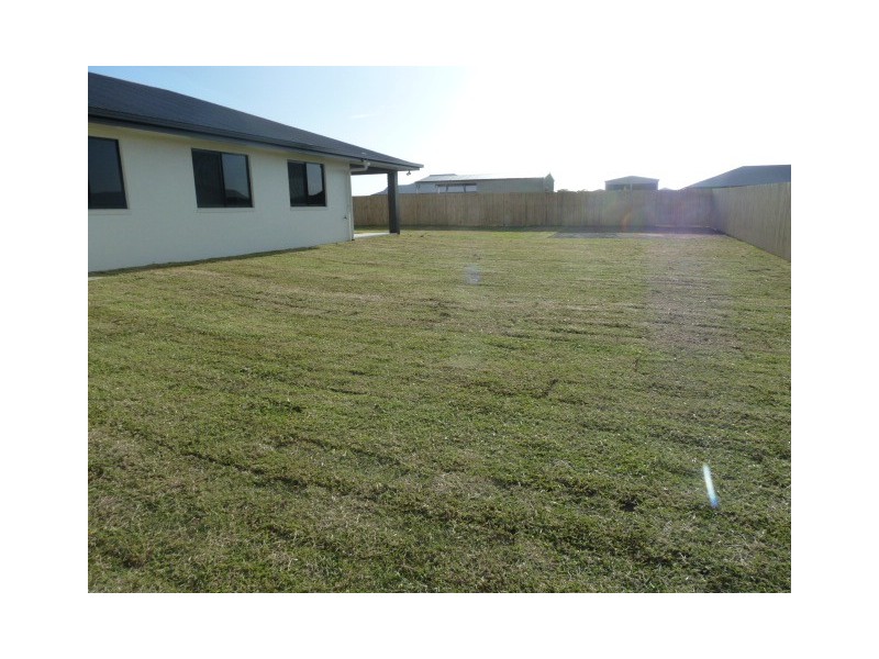 20 Bachelor crt, Marian QLD 4753