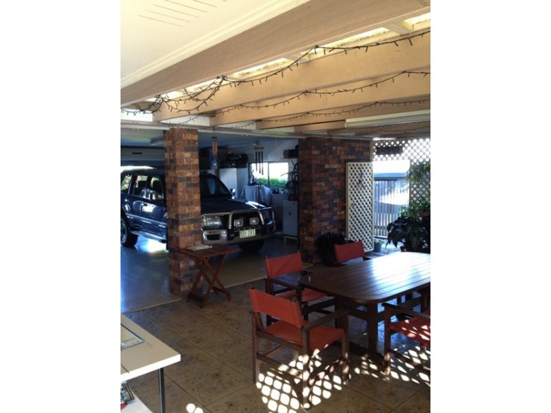 1 Outlook Crs, Mount Pleasant QLD 4740