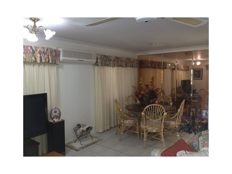 1 Outlook Crs, Mount Pleasant QLD 4740