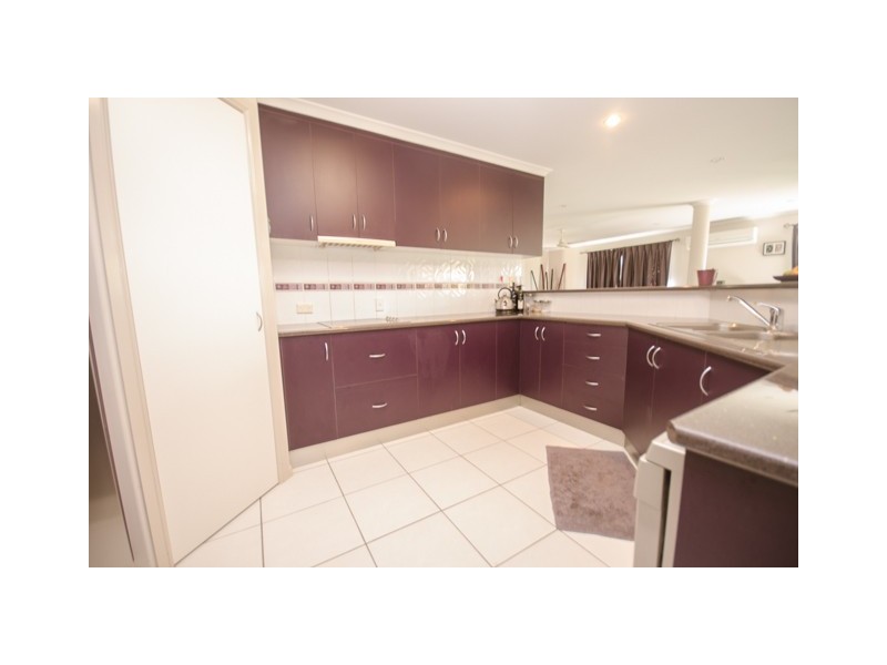 49 Frank Cowley Drive, Glenella QLD 4740