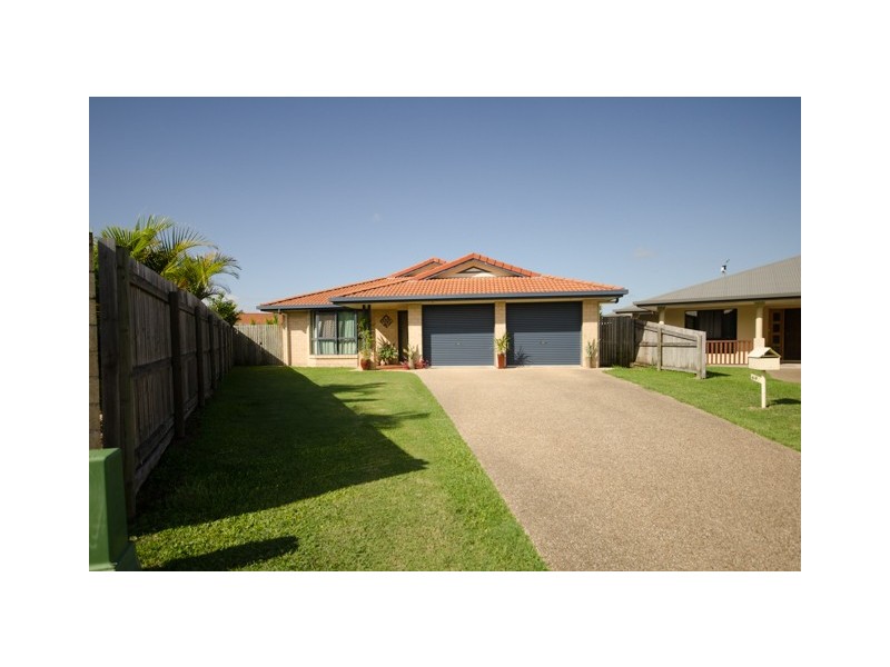 49 Frank Cowley Drive, Glenella QLD 4740